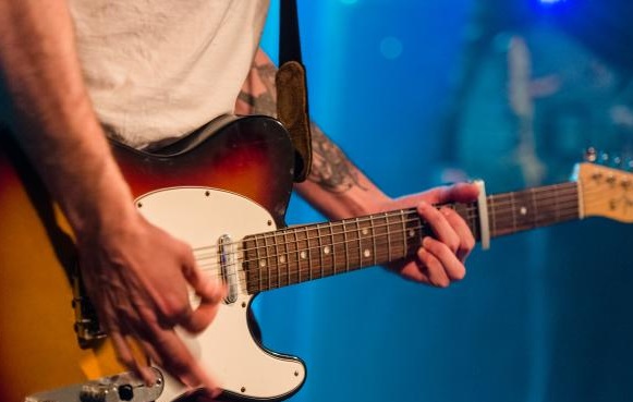 TELE
